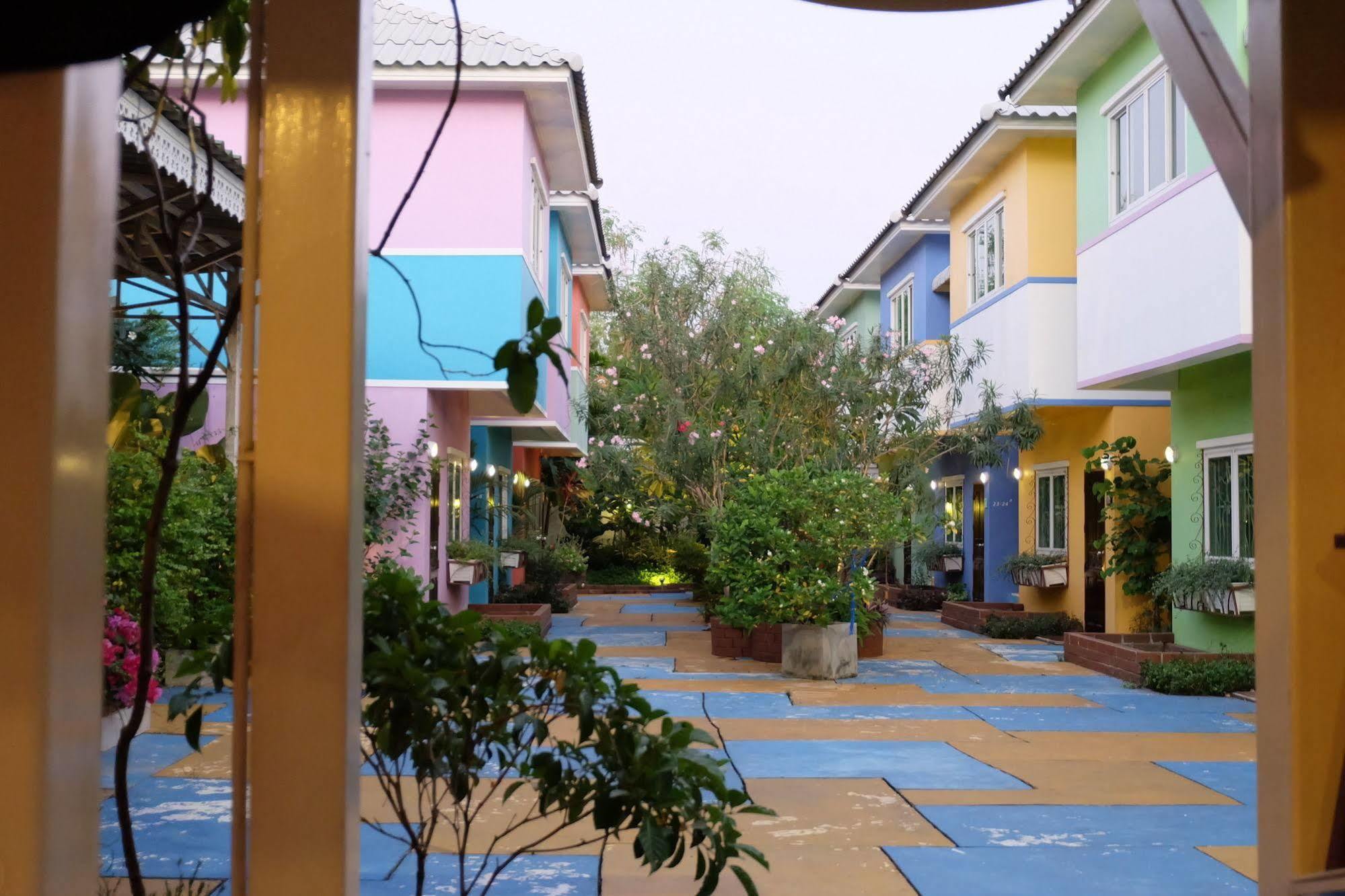 מלון Issara House בנגקוק מראה חיצוני תמונה