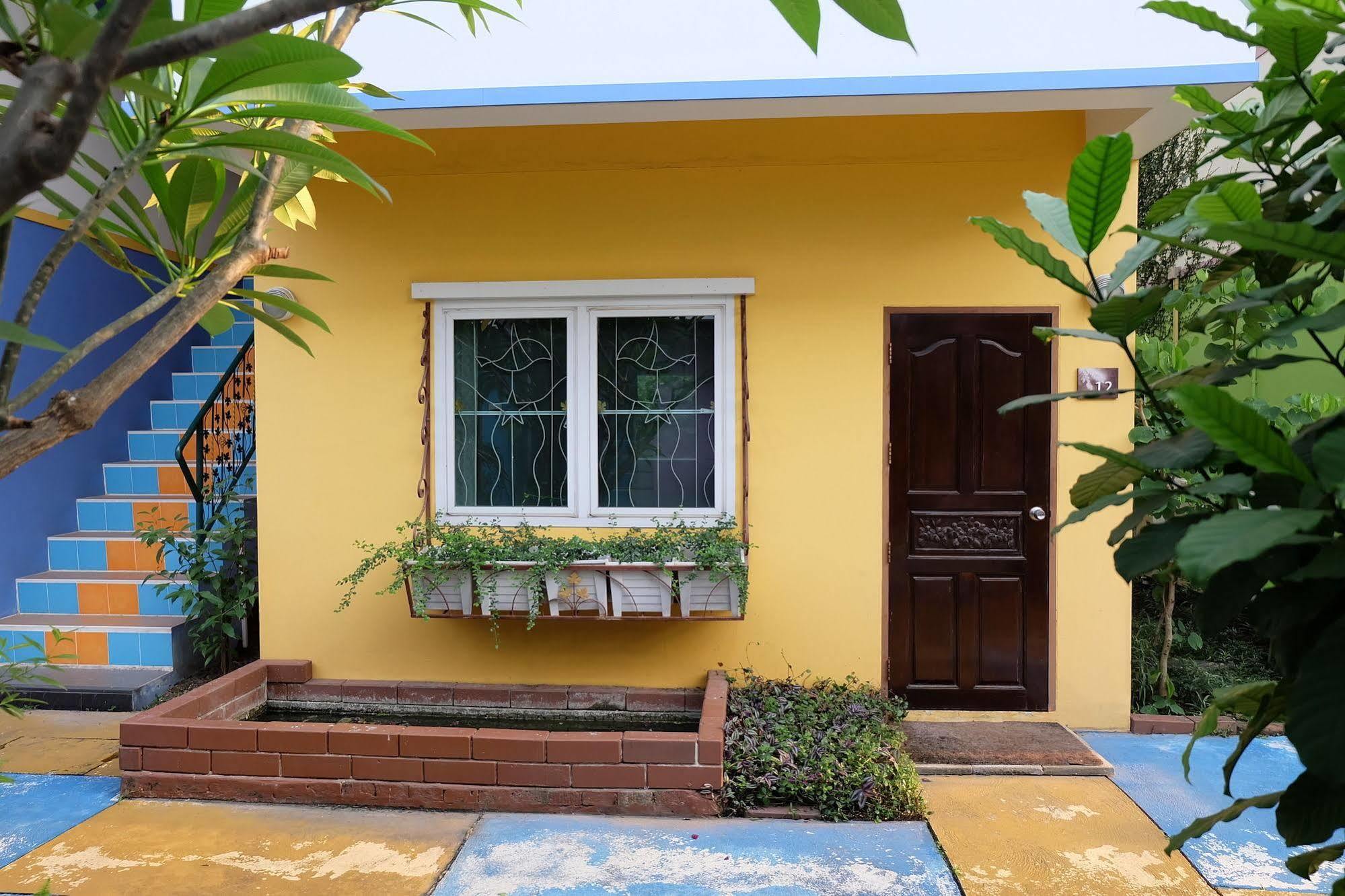 מלון Issara House בנגקוק מראה חיצוני תמונה